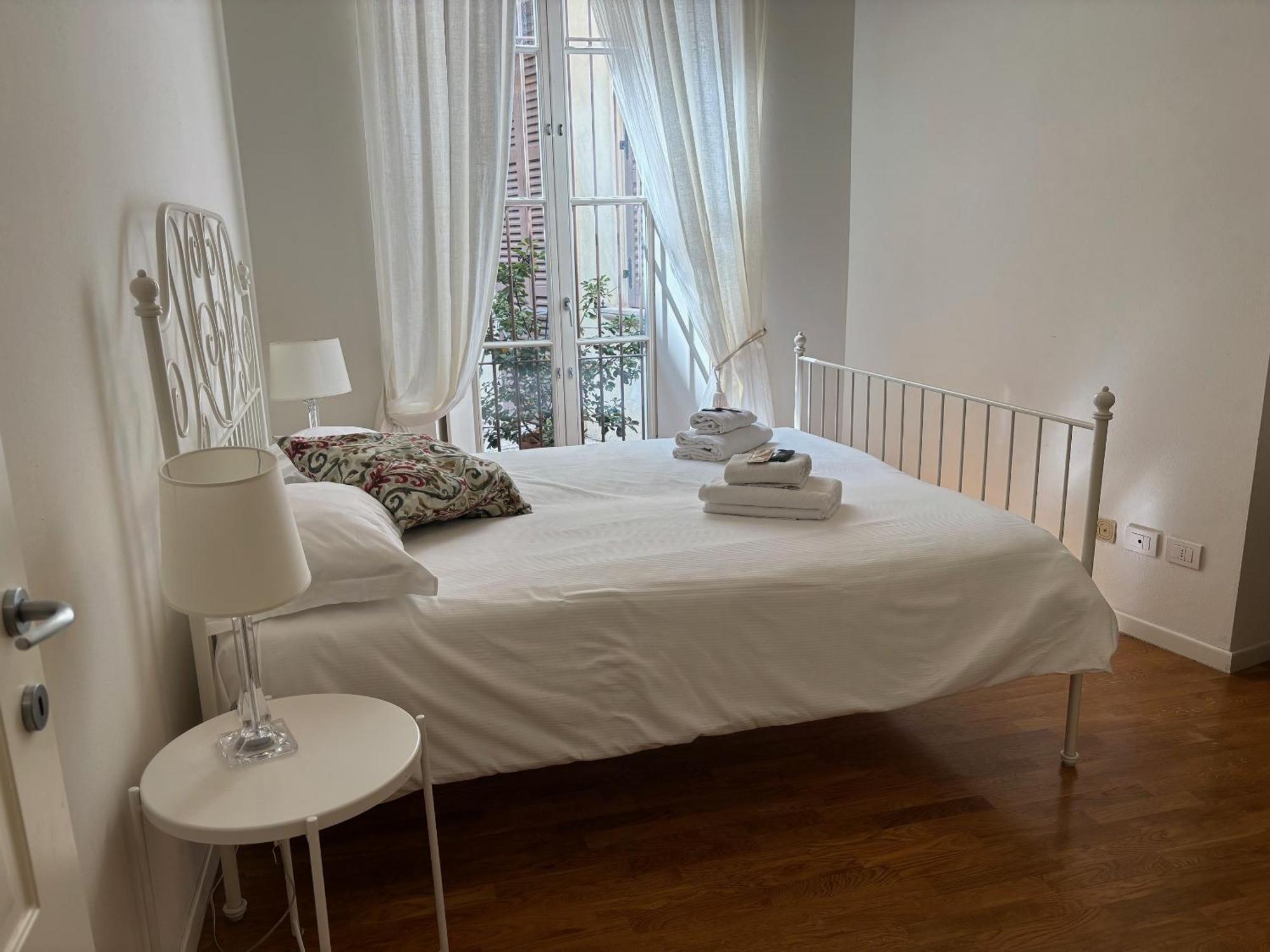 Ad Verona Flat Bagian luar foto
